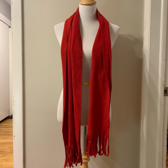 Fleece scarf - Picture 2 of 3
